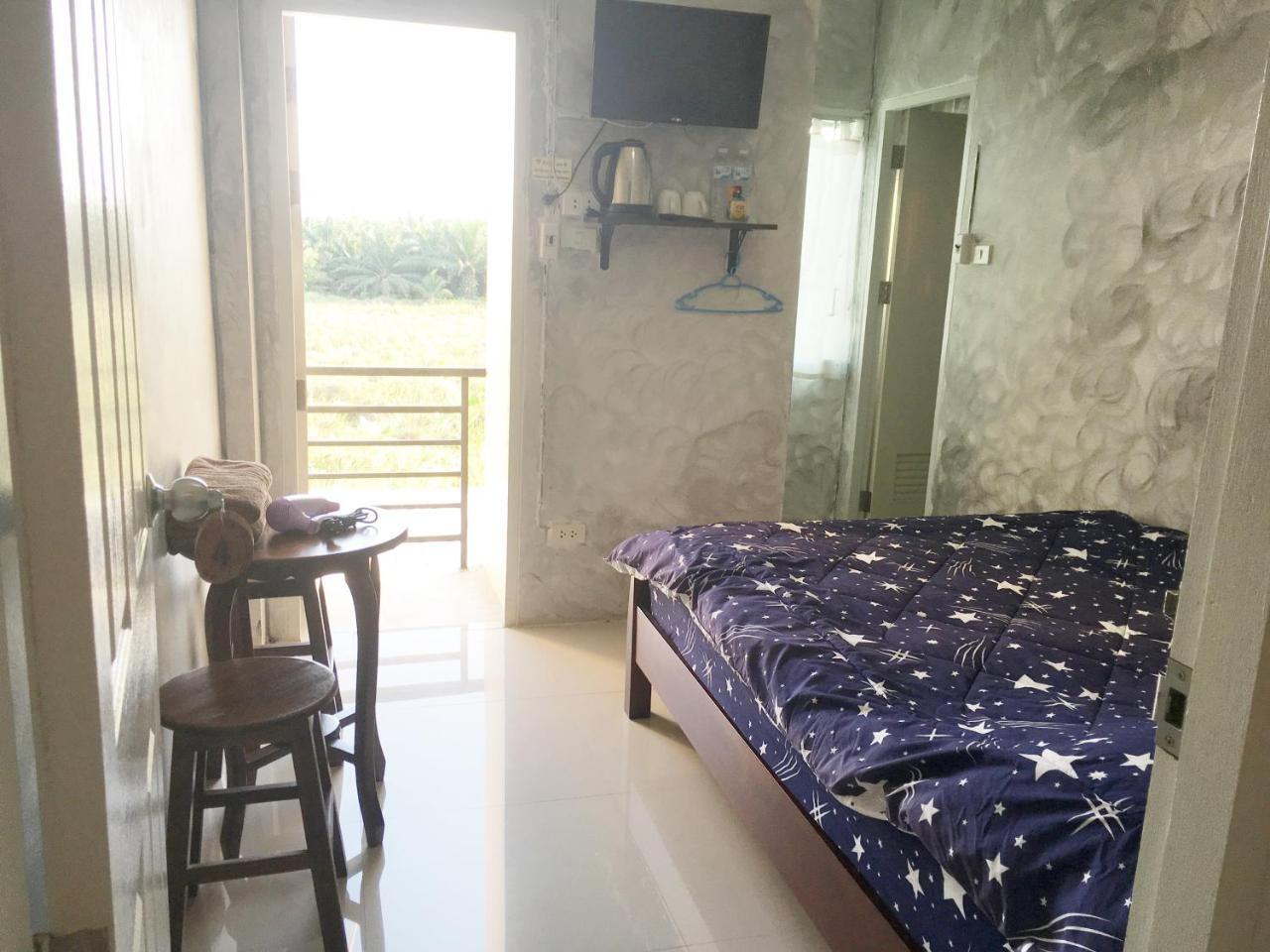 You In House Urt Surathani Airport Surat Thani Exterior foto
